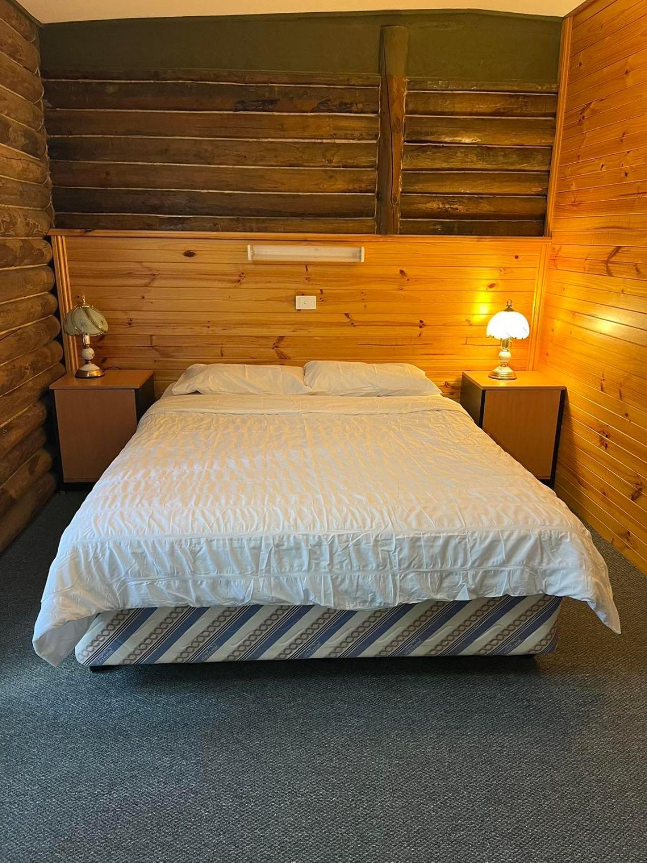 Lakes Entrance Log Cabins Екстер'єр фото